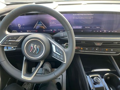 New 2026 Buick Envision Preferred image 14