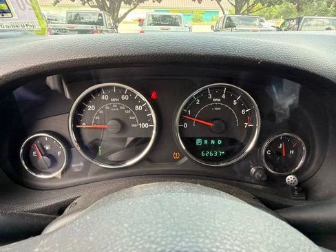 Used 2017 Jeep Wrangler Unlimited Sport w/ Connectivity Group AWD/4WD image 19