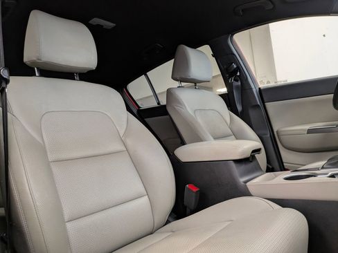 Used 2021 Kia Sportage S image 15