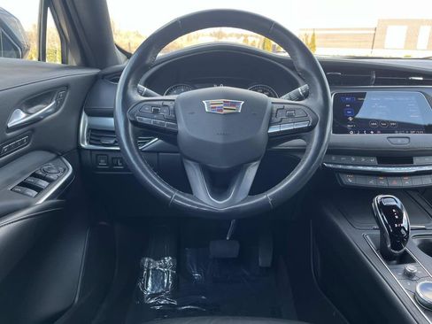 Used 2023 Cadillac XT4 Premium Luxury w/ Enhanced Visibility Package image 14