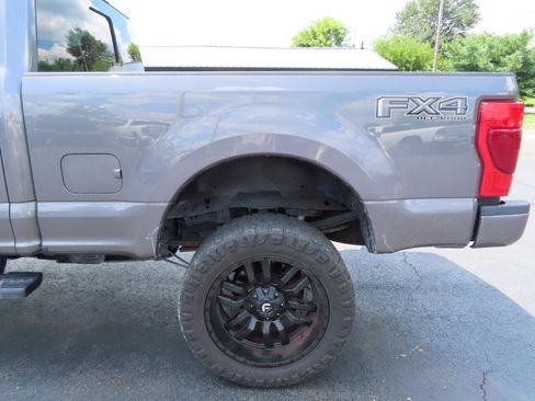 Used 2021 Ford F250 Lariat AWD/4WD image 13