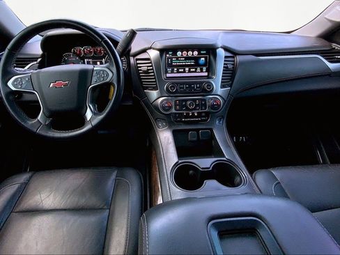 Used 2019 Chevrolet Tahoe LT w/ Z71 Midnight Edition image 7