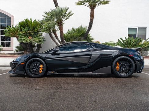 Used 2020 McLaren 600LT Spider RWD image 3
