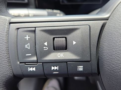 New 2026 Nissan Kicks S FWD image 24