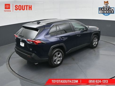 Used 2025 Toyota RAV4 XLE AWD/4WD image 43