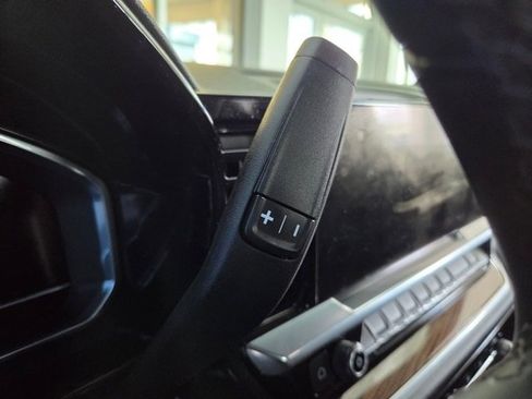 Used 2024 Chevrolet Silverado 1500 LT image 30