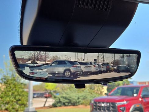 Used 2023 GMC Sierra 1500 Denali Ultimate image 33