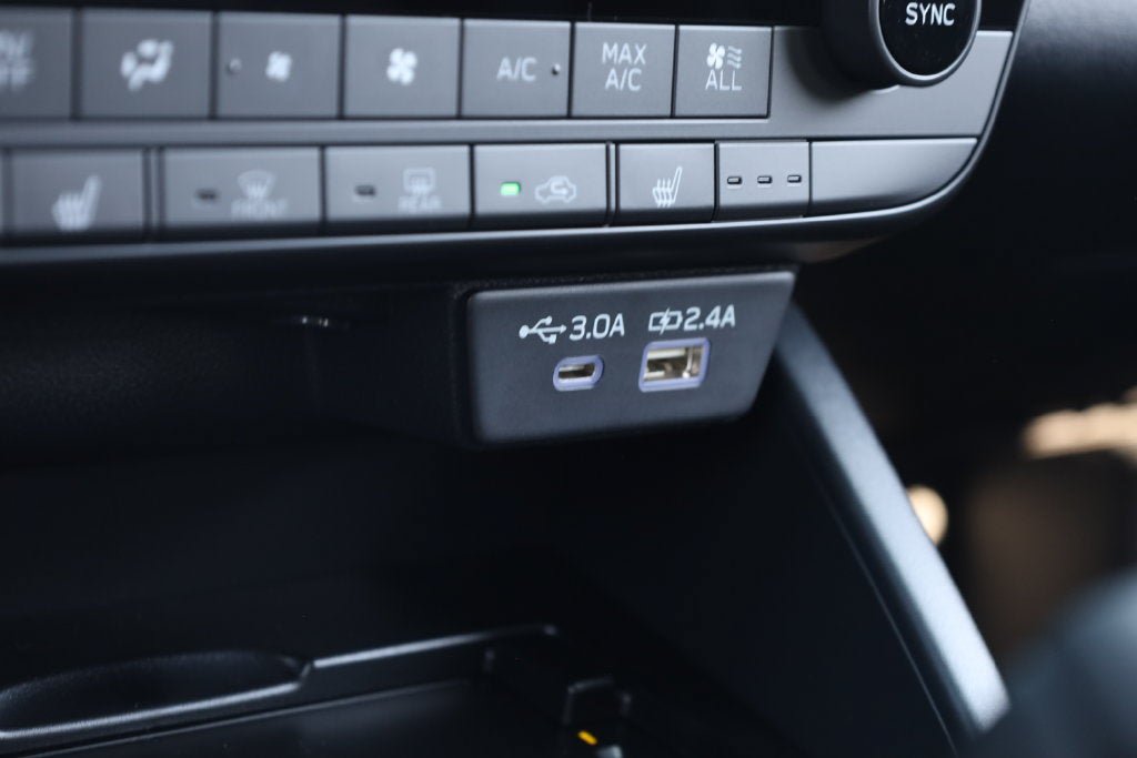 New 2026 Subaru Outback Limited AWD/4WD image 14