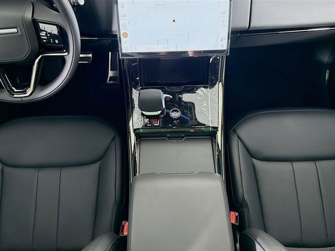 New 2026 Land Rover Range Rover Sport Dynamic SE AWD/4WD image 18