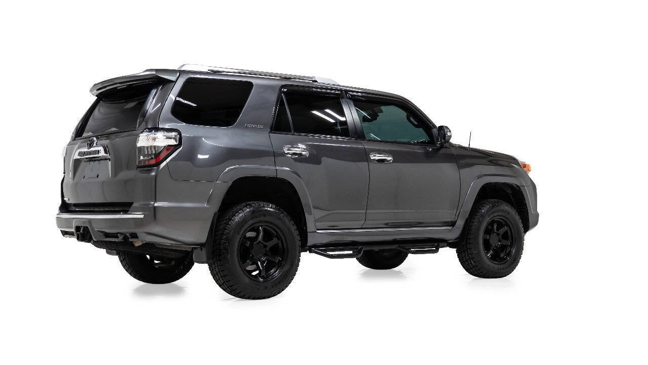 Used 2011 Toyota 4Runner Limited AWD/4WD image 3