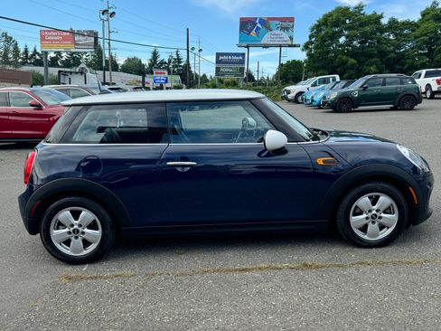 Used 2015 MINI Cooper 2-Door Hardtop FWD image 4