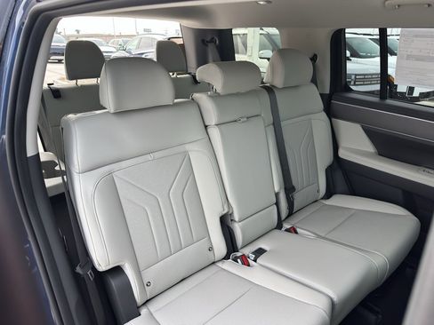 New 2026 Hyundai Santa Fe SEL image 32