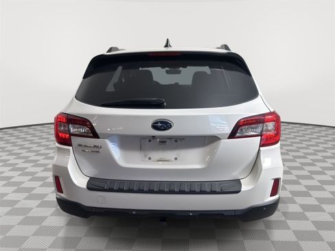 Used 2017 Subaru Outback 2.5i Touring w/ Popular Package #5A image 5