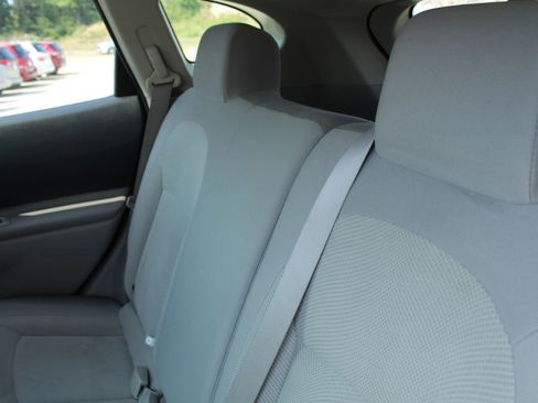 Used 2013 Nissan Rogue S w/ Special Edition Pkg image 16