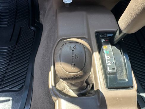 Used 2001 Toyota Tacoma 4x4 Xtracab V6 image 17