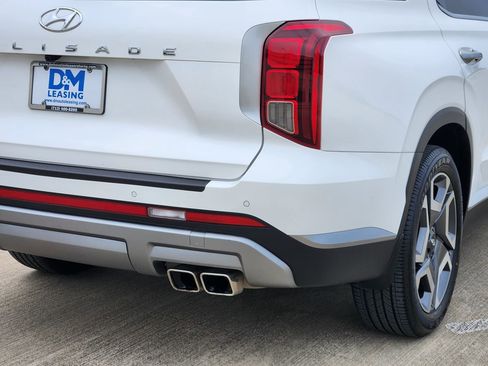 Used 2024 Hyundai Palisade SEL w/ Premium Package FWD image 14