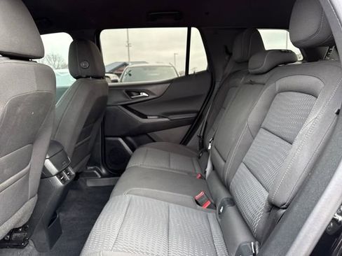 Used 2025 Chevrolet Equinox LT image 9