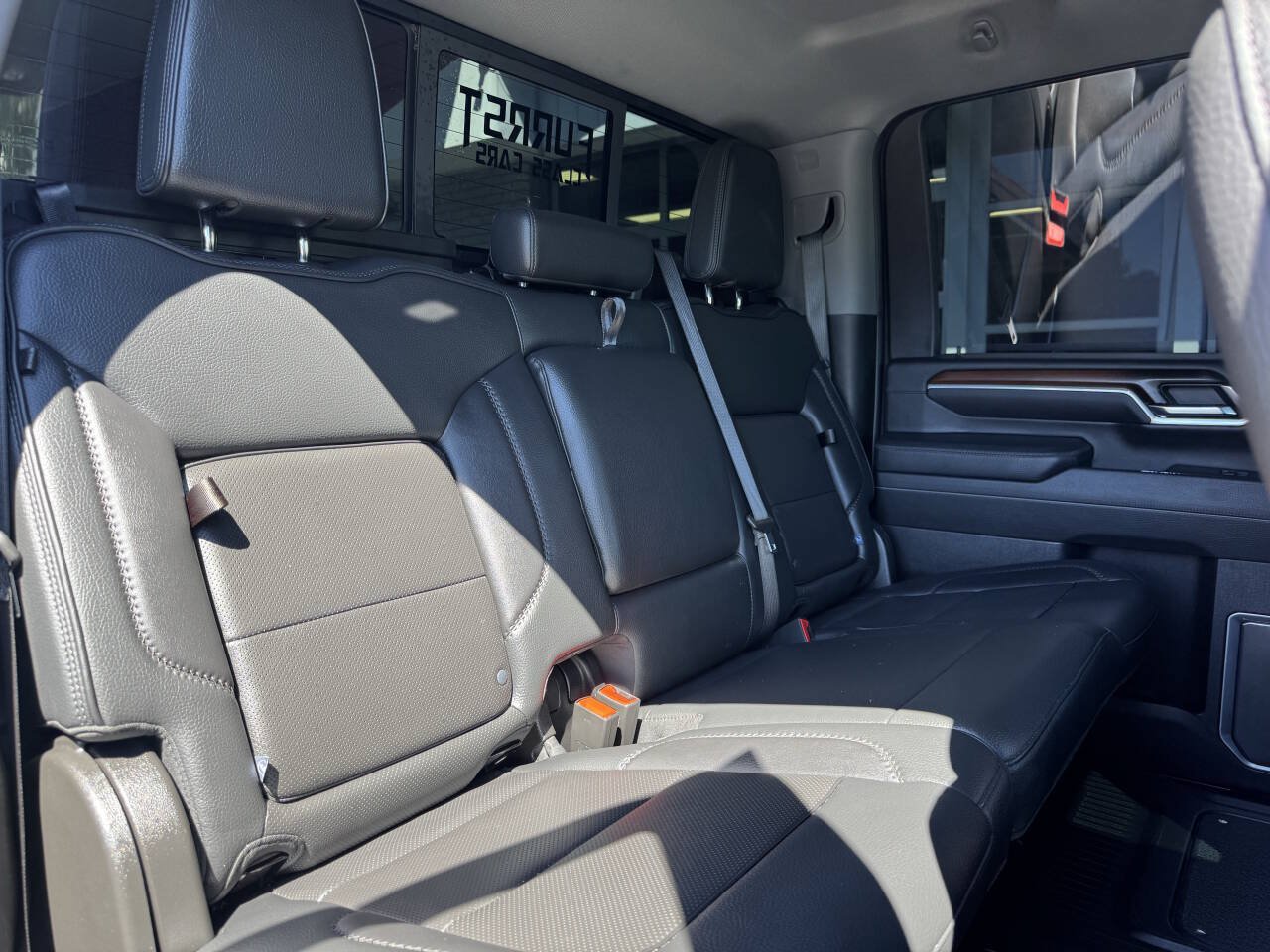 Used 2025 GMC Sierra 3500 Denali w/ Denali Reserve Package AWD/4WD image 38