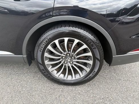 Used 2020 Lincoln Aviator Reserve w/ Elements Package Plus RWD image 18