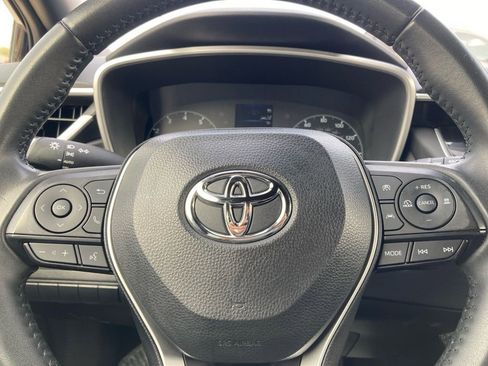 Certified 2023 Toyota Corolla SE image 17