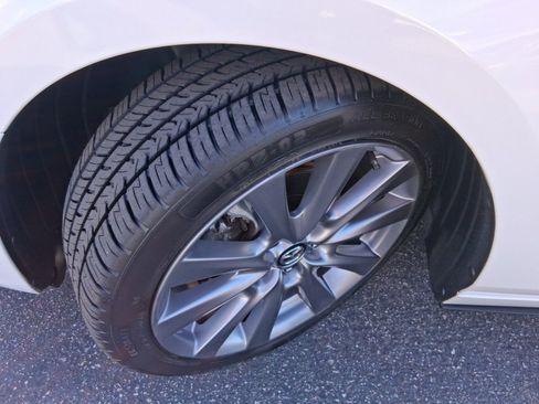 Used 2021 MAZDA MAZDA3 s FWD image 16
