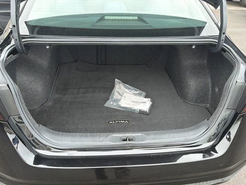 Used 2020 Nissan Altima 2.5 S FWD image 25