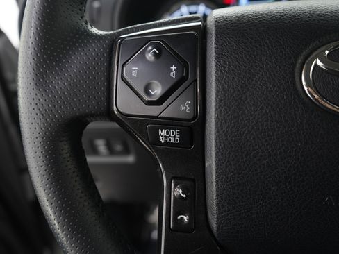 Used 2024 Toyota 4Runner TRD Off-Road image 27