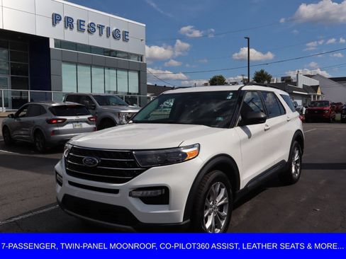 Used 2023 Ford Explorer XLT w/ Equipment Group 202A AWD/4WD image 1