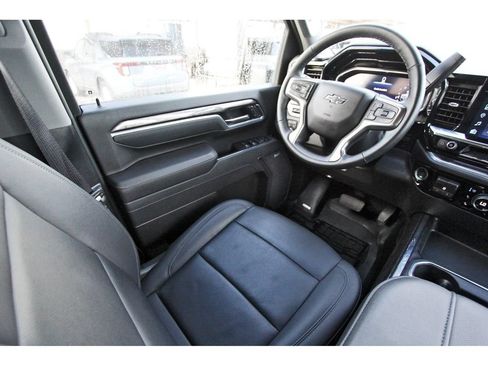 Used 2025 Chevrolet Silverado 2500 LTZ w/ Trail Boss Package AWD/4WD image 11