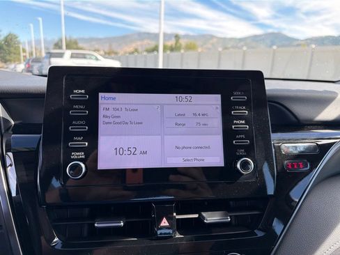 Used 2024 Toyota Camry SE FWD image 24
