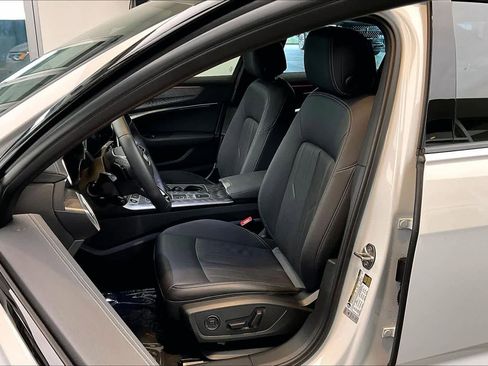 Certified 2025 Audi A6 2.0T Premium w/ Convenience Plus Package image 8