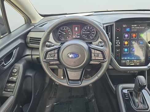 Certified 2024 Subaru Crosstrek 2.5i Limited w/ Crosstrek Mirror Package AWD/4WD image 9