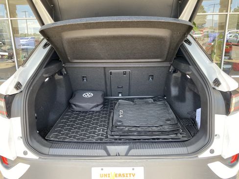 Used 2023 Volkswagen ID.4 Pro S RWD image 19