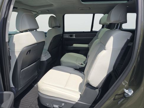 Used 2025 Hyundai Santa Fe Calligraphy FWD image 20