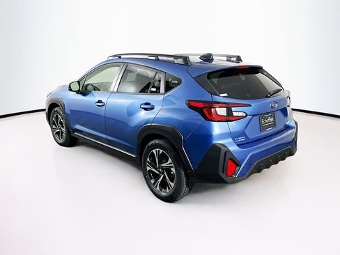 Used 2024 Subaru Crosstrek 2.0i Premium image 5