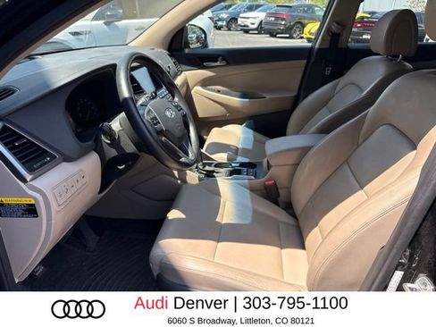 Used 2016 Hyundai Tucson Limited w/ Option Group 03 AWD/4WD image 4