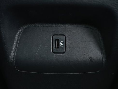 Used 2024 Nissan Sentra SV FWD image 28
