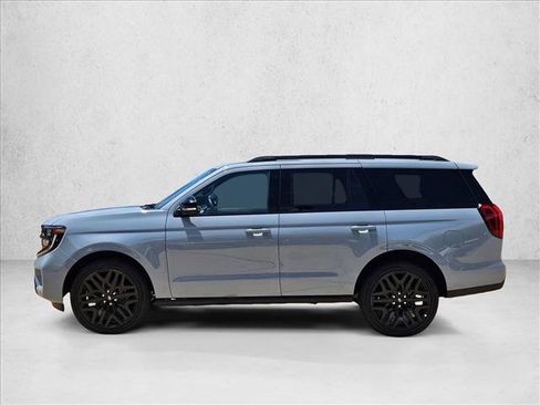 New 2026 Ford Expedition Platinum w/ Stealth Performance Package AWD/4WD image 9