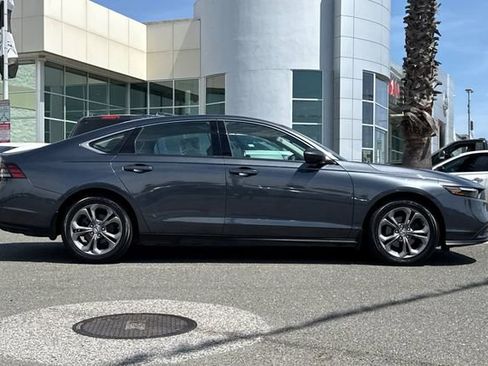 Used 2024 Honda Accord EX image 3