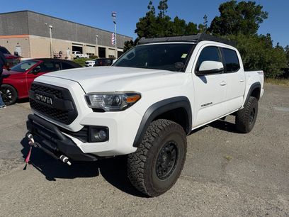 Used 2019 Toyota Tacoma TRD Off-Road w/ Technology Package