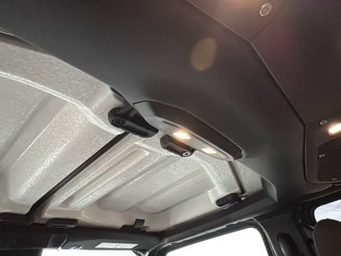 Used 2025 Jeep Wrangler Unlimited Rubicon 4xe w/ Safety Group image 10