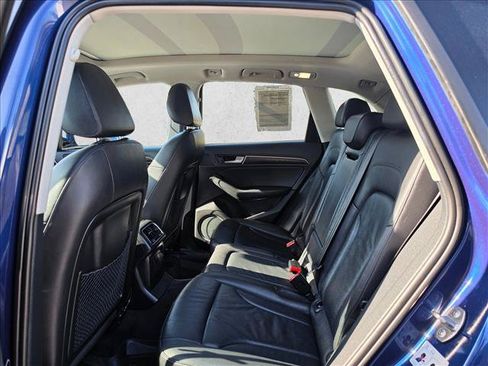 Used 2016 Audi Q5 2.0T Premium Plus AWD/4WD image 17