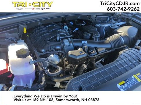 New 2025 Jeep Grand Cherokee Limited image 21