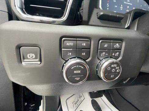 New 2026 GMC Sierra 2500 Denali Ultimate AWD/4WD image 21