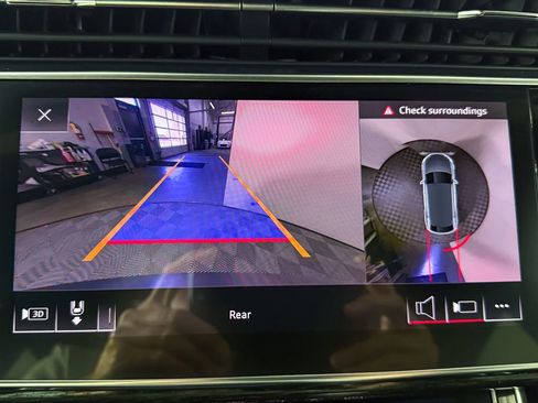 Used 2019 Audi Q8 Premium Plus w/ Premium Plus image 39