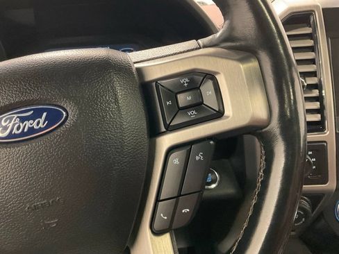 Used 2019 Ford F150 Platinum w/ Equipment Group 701A Luxury AWD/4WD image 22