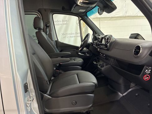 New 2026 Mercedes-Benz Sprinter 3500 image 17