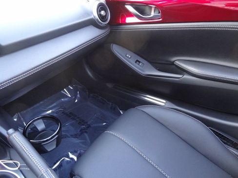 New 2026 MAZDA MX-5 Miata Grand Touring RWD image 25