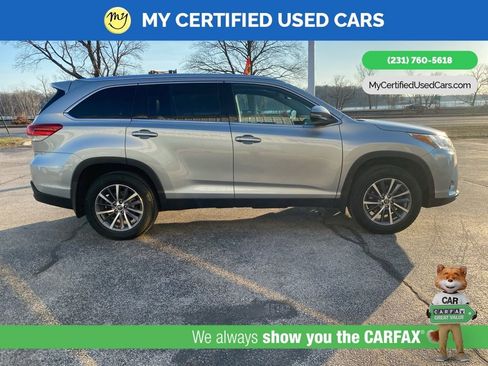 Used 2019 Toyota Highlander XLE image 4