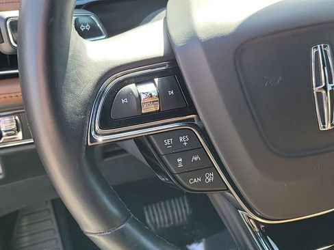 Certified 2022 Lincoln Nautilus Reserve w/ Equipment Group 201A image 26